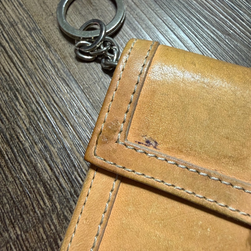 Authentic Vintage Burberry Yellow Leather Key Pouch Nova Check - Picture 4 of 9